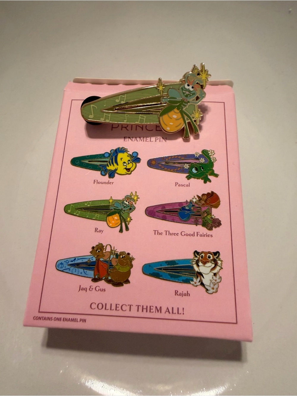 Disney Princess sidekicks Ray the firefly hair clip mystery pin
